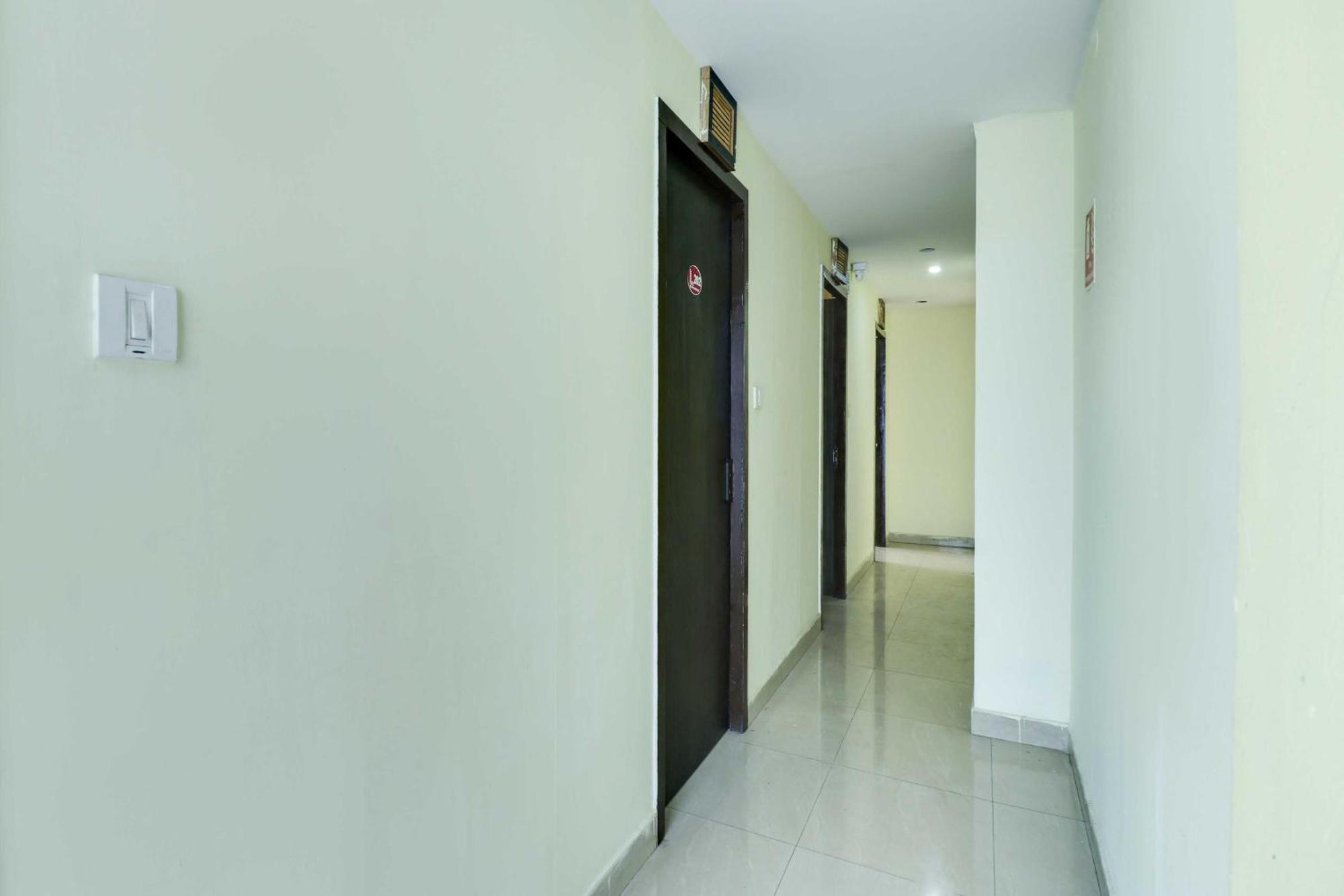 Hotel O Royal Galaxy บังกาลอร์ ภายนอก รูปภาพ