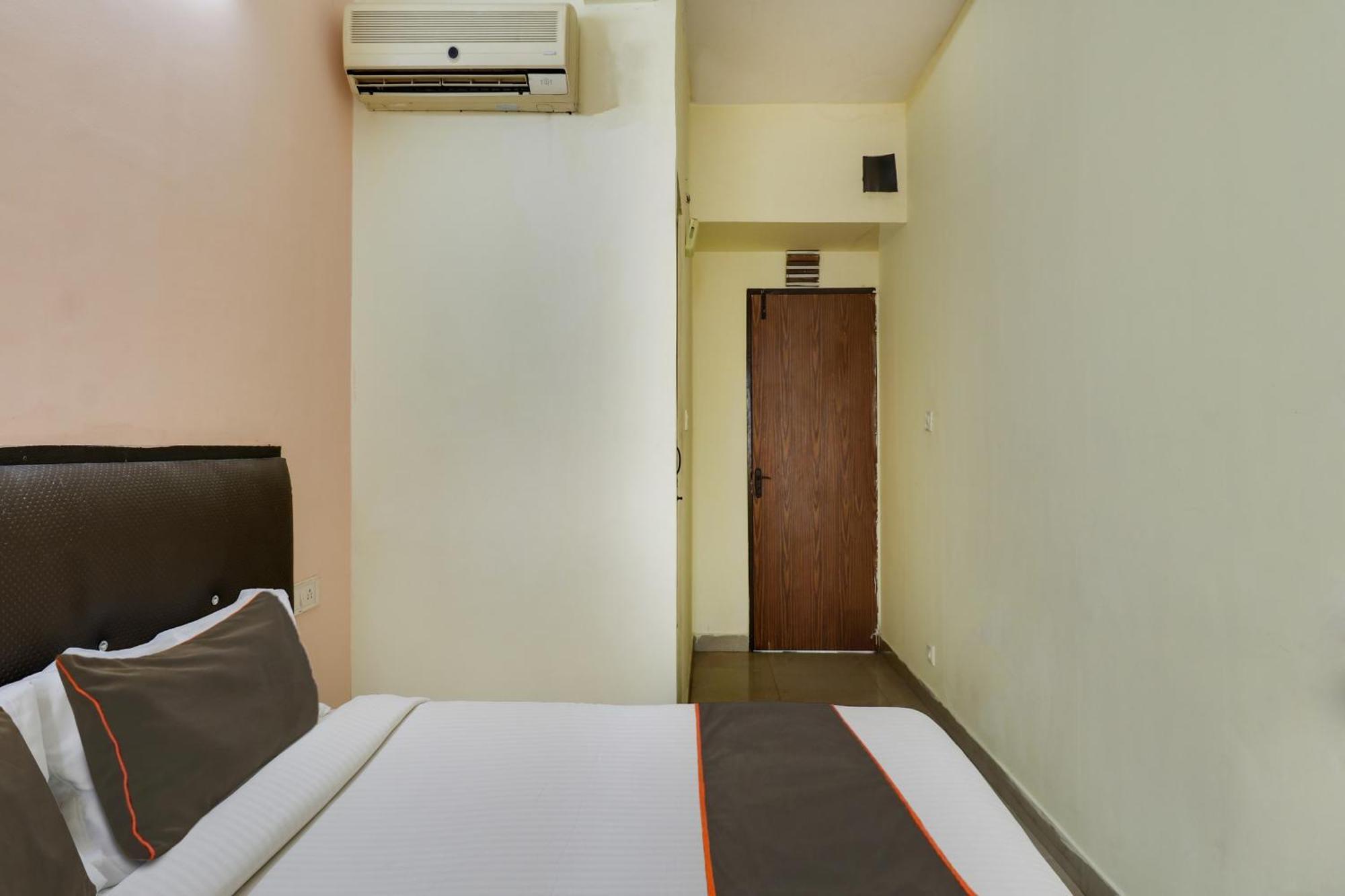 Hotel O Royal Galaxy บังกาลอร์ ภายนอก รูปภาพ